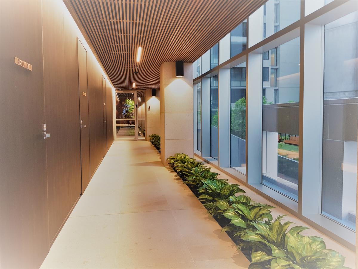 Apartments On The Fifth Melbourne Exterior photo